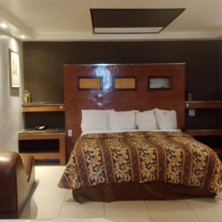 Hotel Tapatio Тіхуана Екстер'єр фото